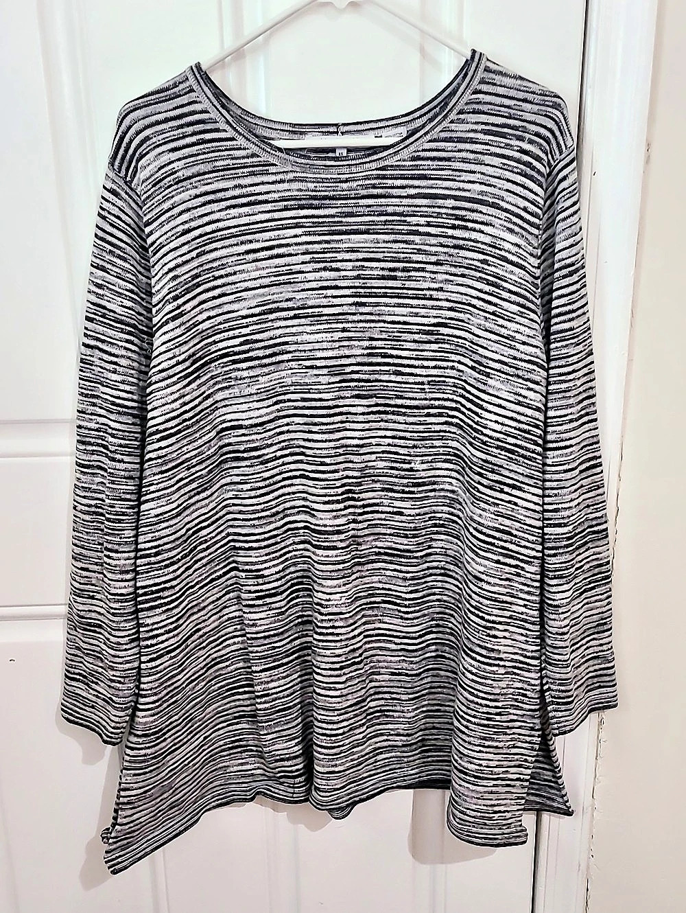 Plus Size, Women's Long Sleeve Gray & Black Winter Tunic